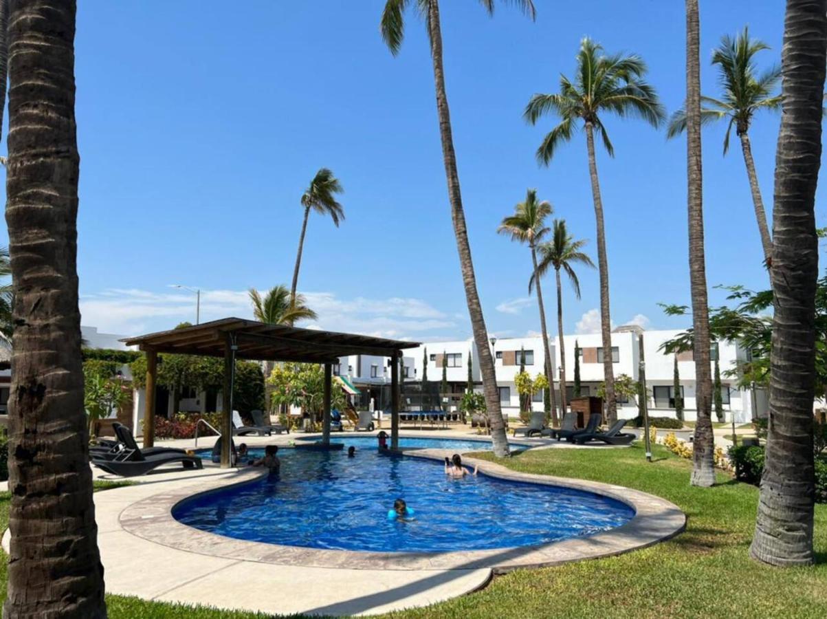 马萨特兰Casa Palmilla Grand别墅 外观 照片